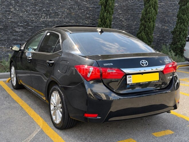 Toyota Corolla 2014, 158,000 km - 2.0 л - Bakı