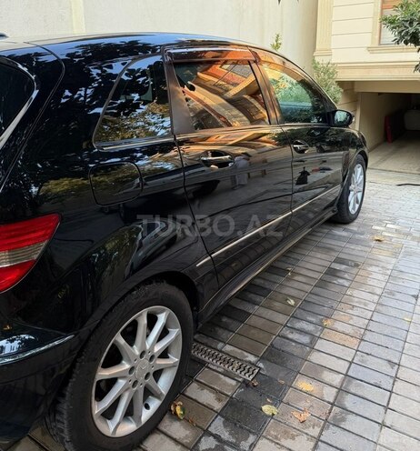 Mercedes B 170 2007, 121,000 km - 1.7 л - Bakı