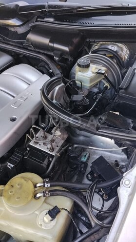 Mercedes E 220 2000, 511,086 km - 2.2 л - Balakən