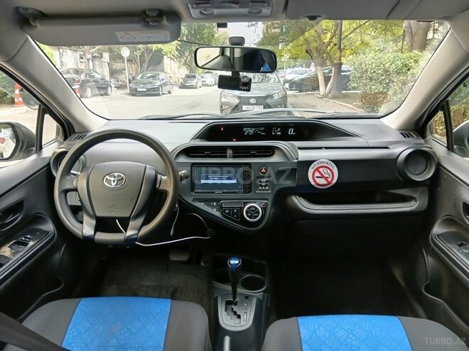 Toyota Aqua 2019, 190,000 km - 1.5 l - Bakı