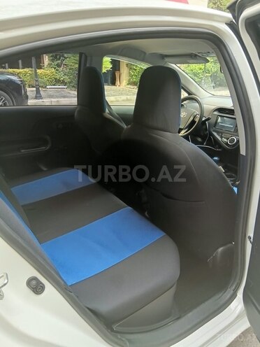Toyota Aqua 2019, 190,000 km - 1.5 l - Bakı