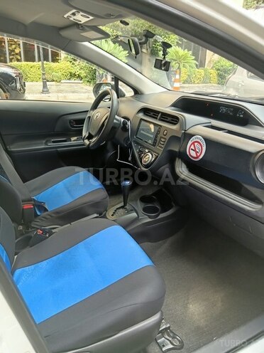 Toyota Aqua 2019, 190,000 km - 1.5 l - Bakı