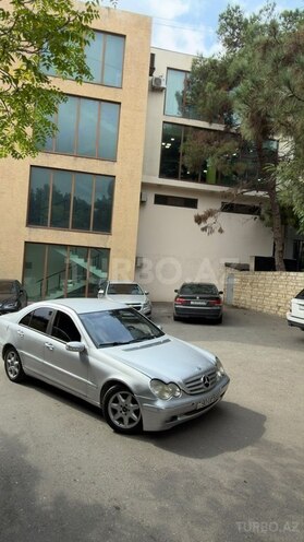 Mercedes C 200 2001, 245,000 km - 2.0 л - Bakı