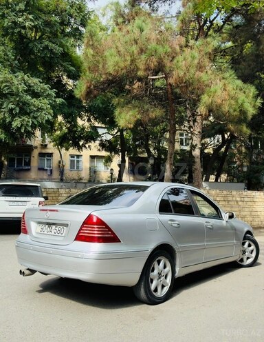 Mercedes C 200 2001, 245,000 km - 2.0 л - Bakı