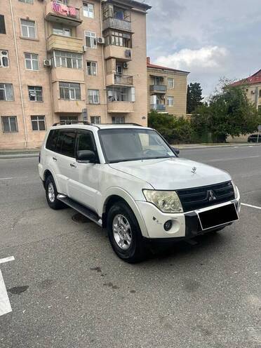 Mitsubishi Pajero 2007, 430,000 km - 3.0 l - Bakı