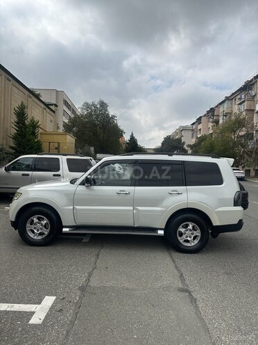 Mitsubishi Pajero 2007, 430,000 km - 3.0 l - Bakı