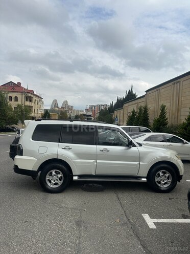 Mitsubishi Pajero 2007, 430,000 km - 3.0 l - Bakı