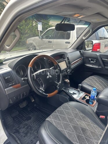 Mitsubishi Pajero 2007, 430,000 km - 3.0 l - Bakı