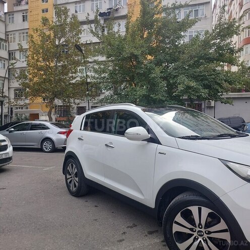 Kia Sportage 2011, 176,371 km - 2.4 l - Bakı