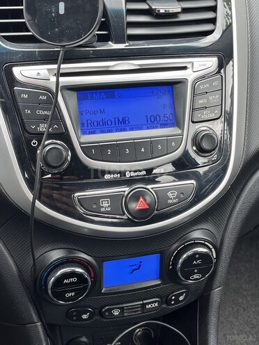 Hyundai Accent 2012, 85,800 km - 1.6 l - Bakı