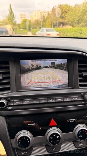 Hyundai Elantra 2019, 112,500 km - 2.0 l - Bakı