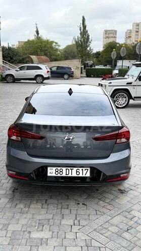 Hyundai Elantra 2019, 112,500 km - 2.0 l - Bakı
