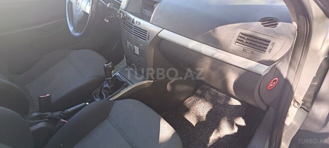 Opel Astra 2006, 342,777 km - 1.3 l - Qazax