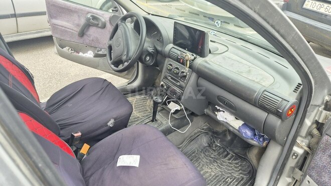 Opel Vita 1996, 250,000 km - 1.4 l - Bakı