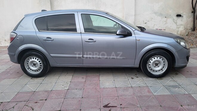 Opel Astra 2005, 345,000 km - 1.4 l - Bakı