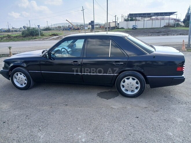 Mercedes 200 E 1992, 369,078 km - 2.0 l - Şirvan