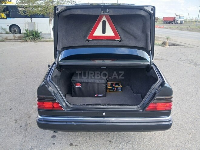 Mercedes 200 E 1992, 369,078 km - 2.0 l - Şirvan