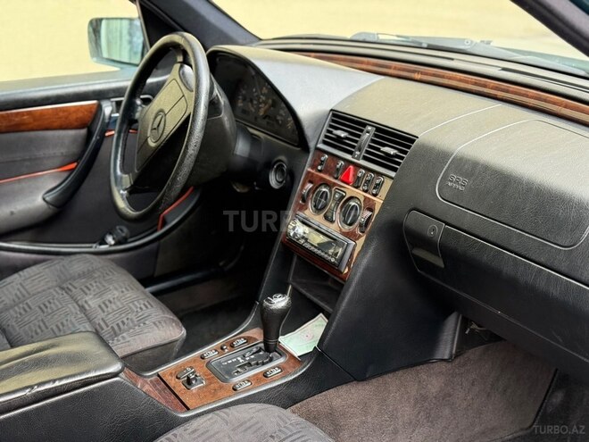 Mercedes C 200 1998, 384,512 km - 2.0 l - Bakı
