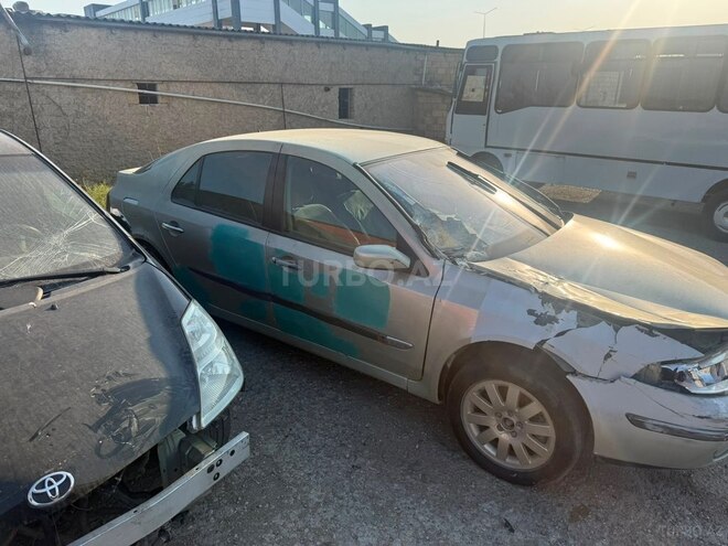 Renault Laguna 2005, 372,000 km - 2.2 l - Bakı
