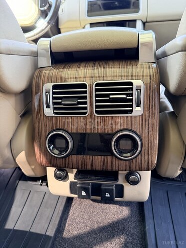 Land Rover Range Rover 2018, 230,000 km - 3.0 l - Bakı