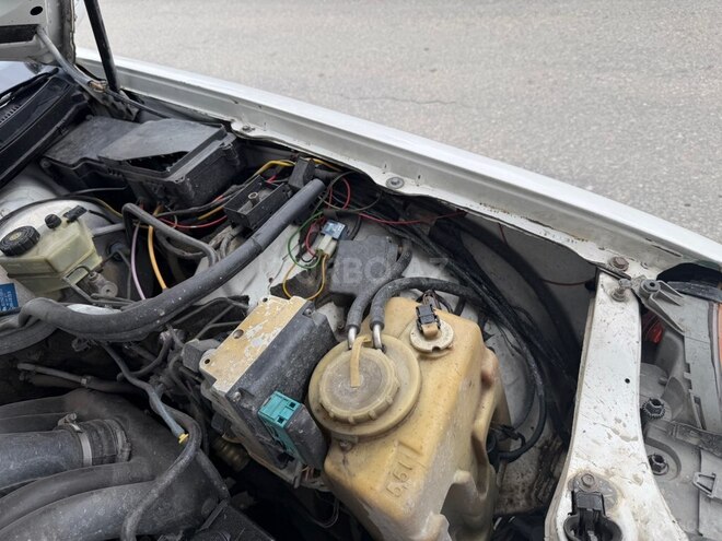 Mercedes E 220 1995, 500,000 km - 2.2 l - Quba