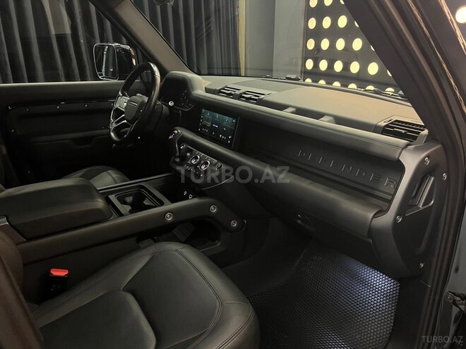Land Rover Defender 2023, 56,000 km - 3.0 л - Bakı