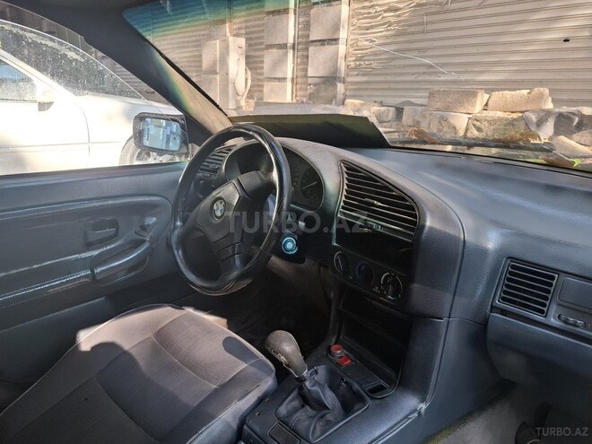 BMW 316 1992, 254,658 km - 1.6 л - Mingəçevir