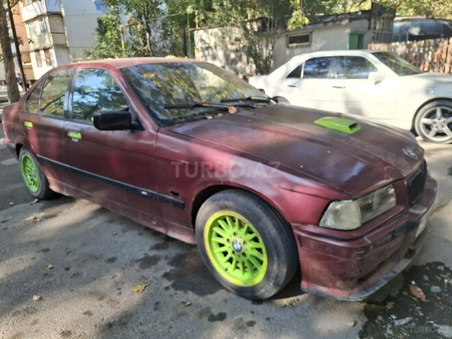 BMW 316 1992, 254,658 km - 1.6 л - Mingəçevir