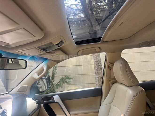 Toyota Land Cruiser Prado 2014, 221,000 km - 2.7 л - Bakı