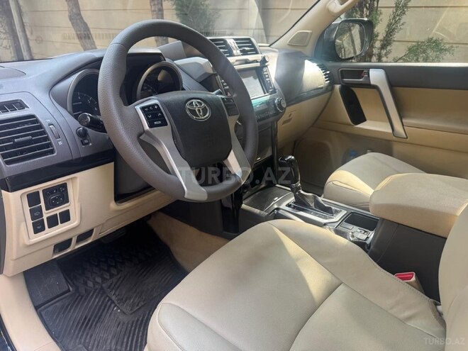 Toyota Land Cruiser Prado 2014, 221,000 km - 2.7 л - Bakı