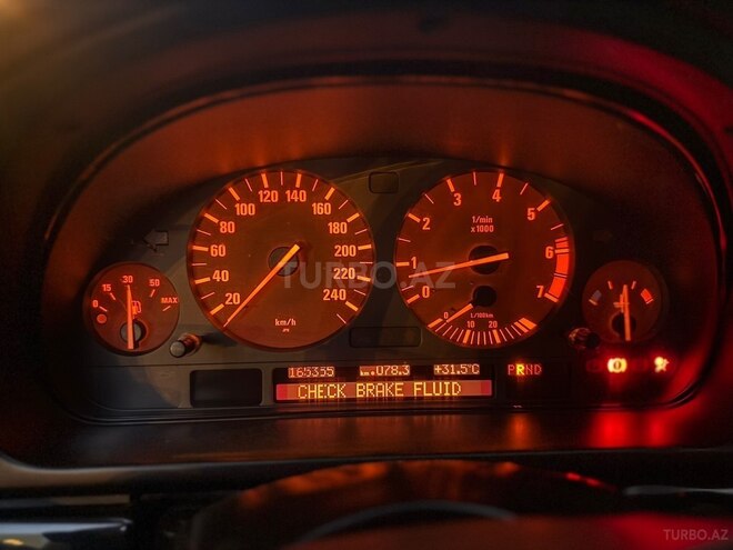 BMW 528 1998, 165,000 km - 2.8 l - Bakı
