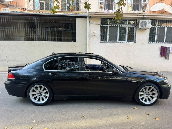 BMW 745 2002, 175,000 km - 4.4 l - Bakı