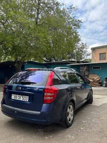 Kia  2009, 400,000 km - 1.6 l - Bakı