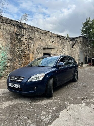 Kia  2009, 400,000 km - 1.6 l - Bakı