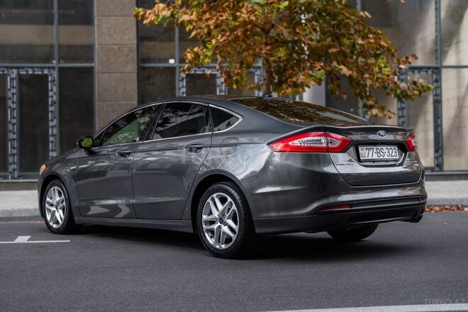 Ford Fusion (North America) 2016, 267,000 km - 2.0 l - Bakı