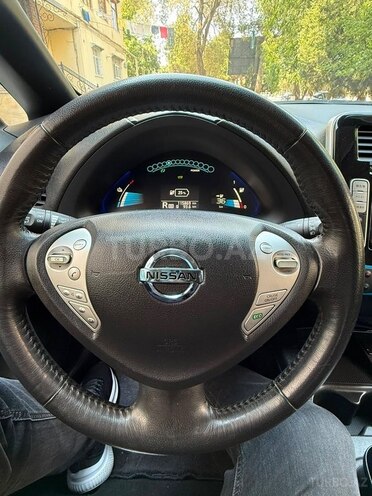 Nissan Leaf 2017, 122,000 km - 0.0 l - Bakı
