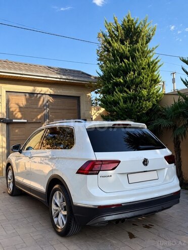 Volkswagen Tiguan 2019, 130,000 km - 1.5 l - Bakı