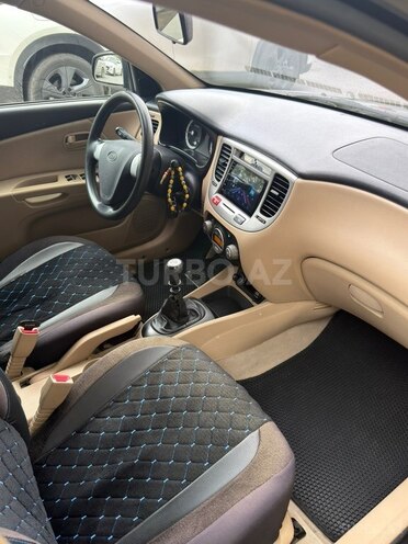 Kia Rio 2005, 238,000 km - 1.5 л - Bakı