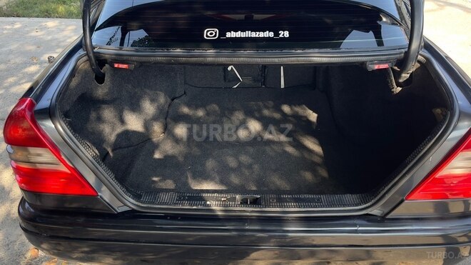 Mercedes C 220 1995, 620,000 km - 2.2 л - Beyləqan