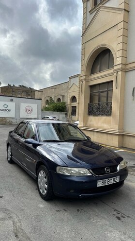 Opel Vectra 2000, 305,000 km - 1.6 l - Bakı