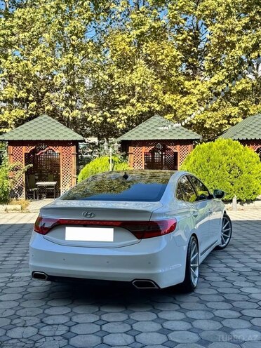 Hyundai Grandeur 2015, 224,000 km - 2.2 л - Zaqatala