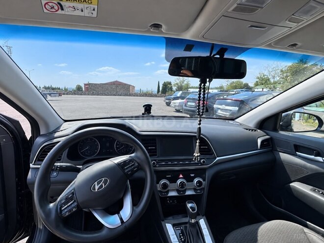 Hyundai Elantra 2019, 210,000 km - 2.0 l - Zaqatala