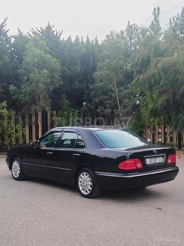 Mercedes E 240 1998, 340,000 km - 2.4 l - Bakı