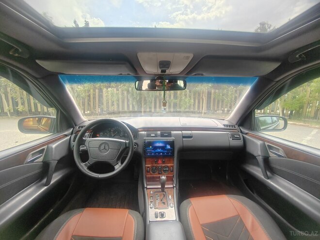 Mercedes E 240 1998, 340,000 km - 2.4 l - Bakı