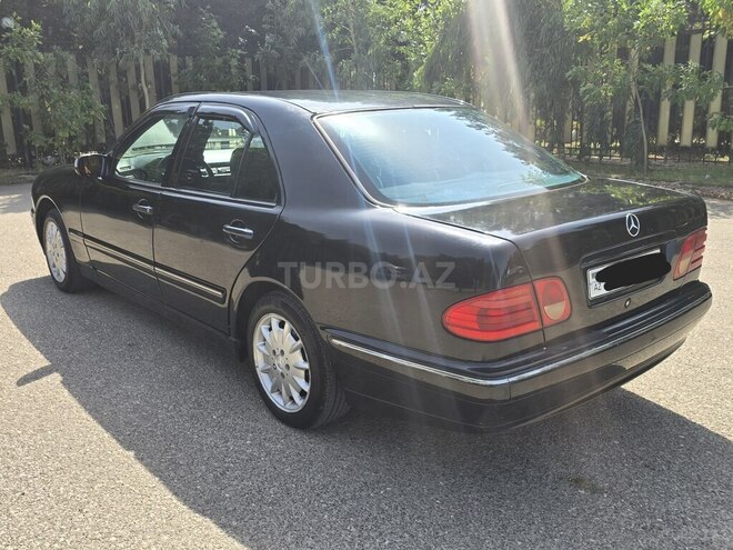 Mercedes E 240 1998, 340,000 km - 2.4 l - Bakı