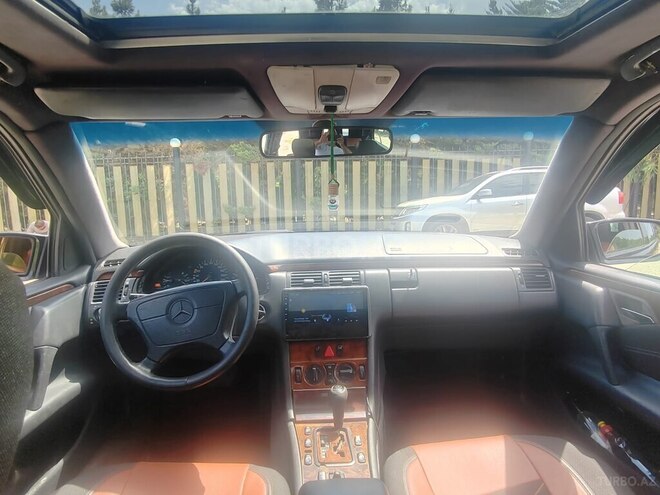 Mercedes E 240 1998, 340,000 km - 2.4 l - Bakı