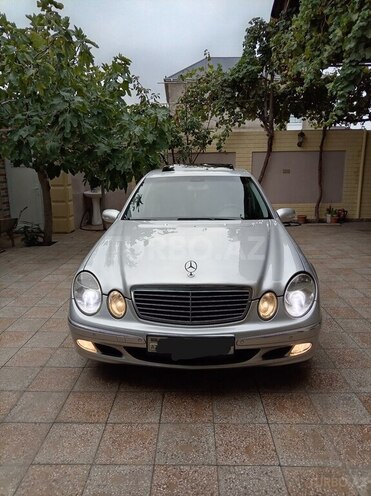 Mercedes E 320 2002, 290,000 km - 3.2 l - Bakı