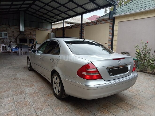 Mercedes E 320 2002, 290,000 km - 3.2 l - Bakı