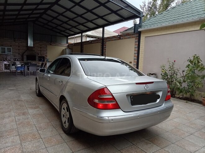 Mercedes E 320 2002, 290,000 km - 3.2 l - Bakı