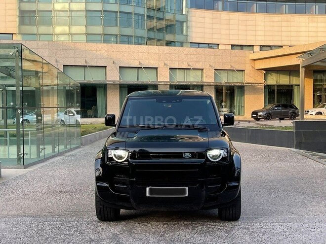 Land Rover Defender 2022, 89,400 km - 2.0 л - Bakı